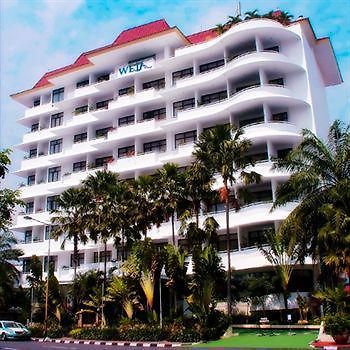 Weta International Hotel Σουραμπάγια Εξωτερικό φωτογραφία